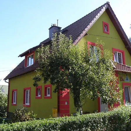 Hostel Szkolne Schronisko Mlodziezowe Wojtek *