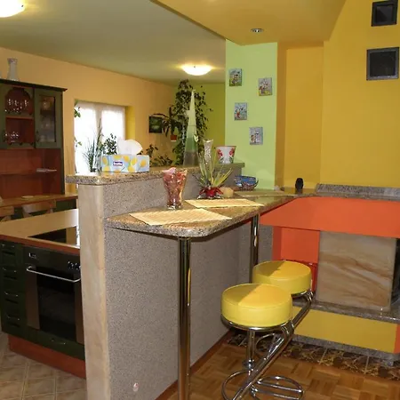 Szkolne Schronisko Mlodziezowe Wojtek Hostel *