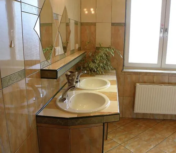 Szkolne Schronisko Mlodziezowe Wojtek Jelenia Góra